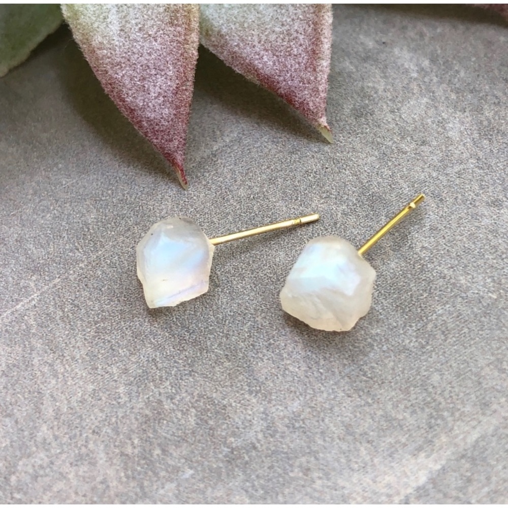 1 LEFT! Raw Moonstone Gemstone Crystal Stud Earrings - Picture 7 of 9